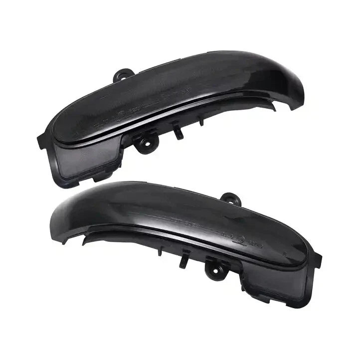 Dynamic LED Side Mirror Turn Signal Light for Benz C-Class W203 S203 (2000–2007)