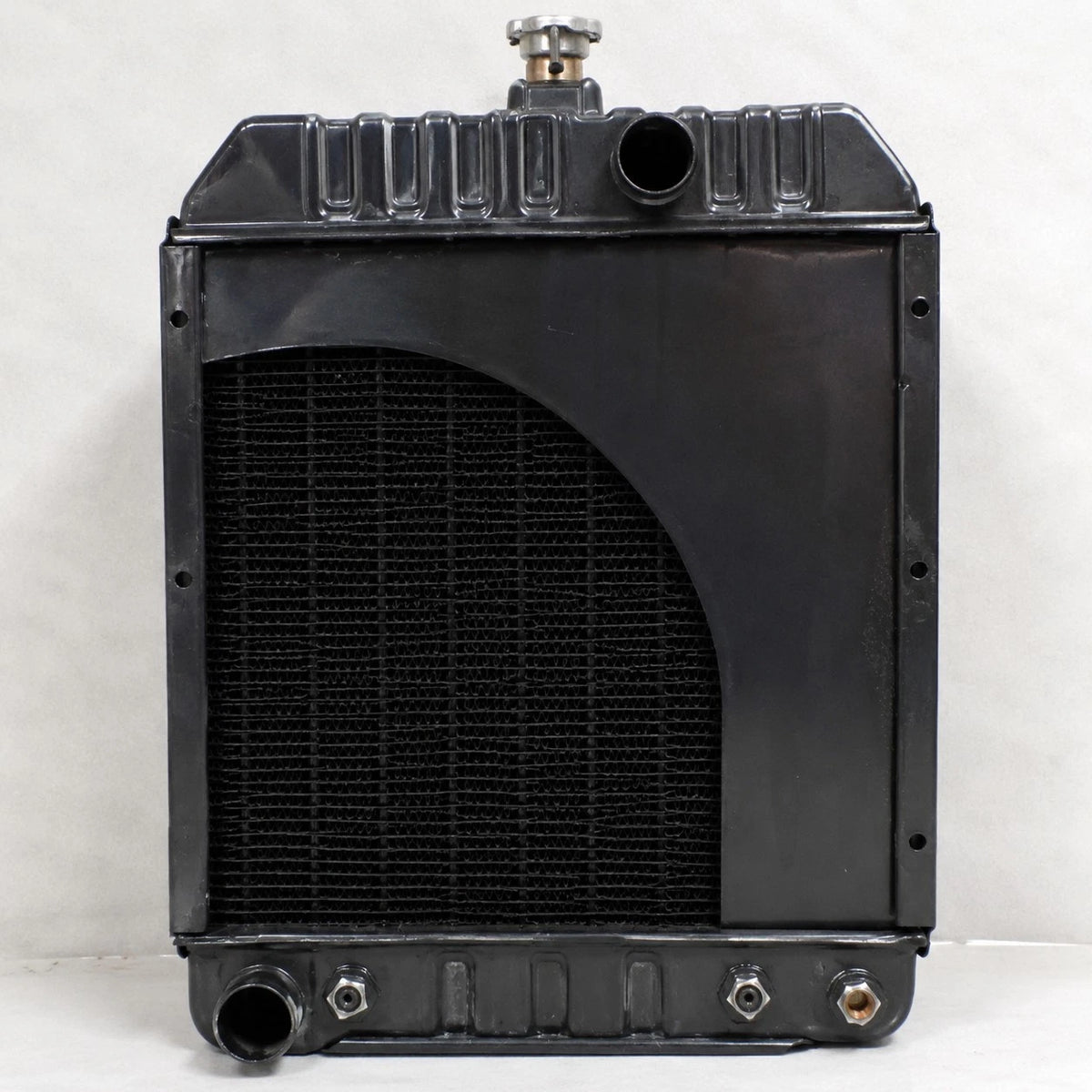 579339M91 Radiator with Oil Cooler Fits Massey Ferguson Tractor 285